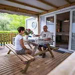 Zecamping 4 Etoiles Familial Pet Friendly Anime Piscine Chauffee *
