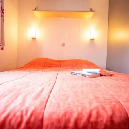 Camping 4 Etoiles - Piscine - Ccbabhc *