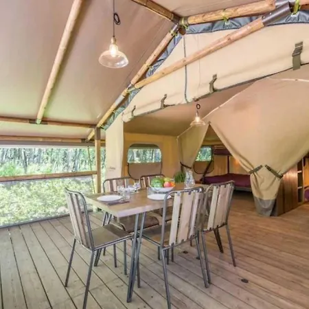 4 Etoiles - Piscine - Ccbabhc *