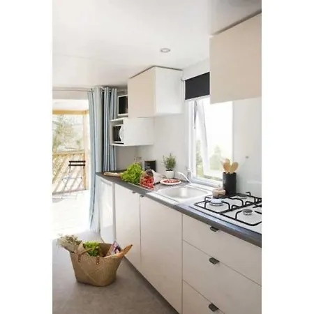 Camping 4 Etoiles - Piscine - Ccbabhc