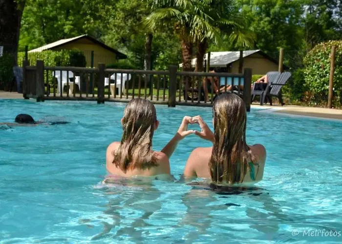 캠프장 4 Etoiles - Piscine - Ccbabhc