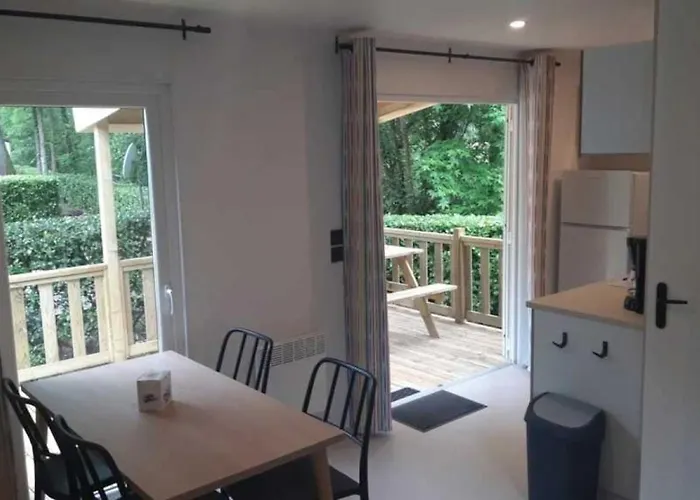 Kamp alanı Zecamping 4 Etoiles Familial Pet Friendly Anime Piscine Chauffee *