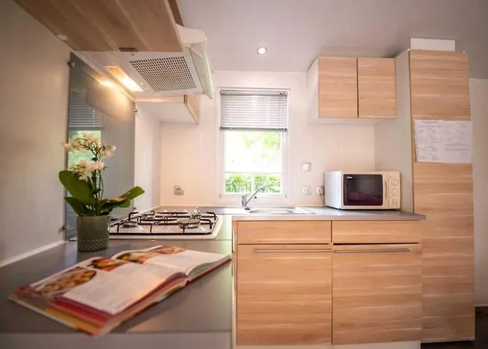 Campingplads 4 Etoiles - Piscine - Ccbabhc *