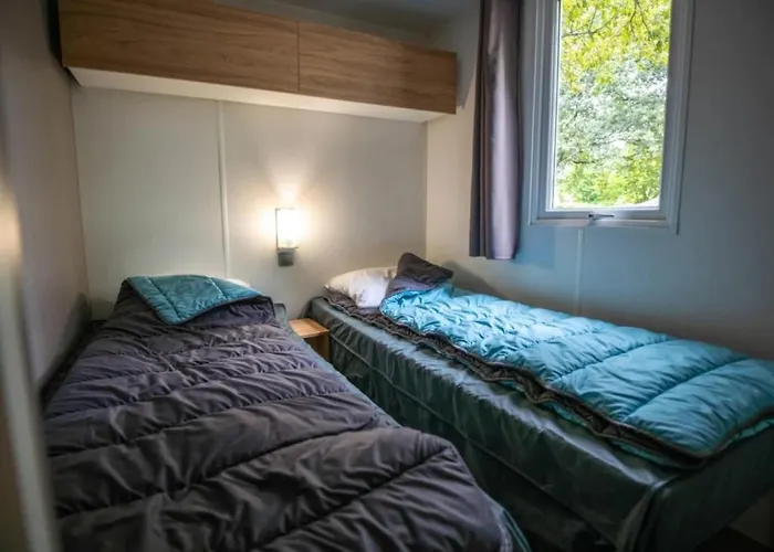 Camping 4 étoiles - Piscine - ccbabhc